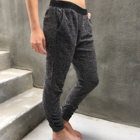 FREE PEOPLE Milo Metallic Shimmer Knit Jogger Pants - Picture 5 of 13